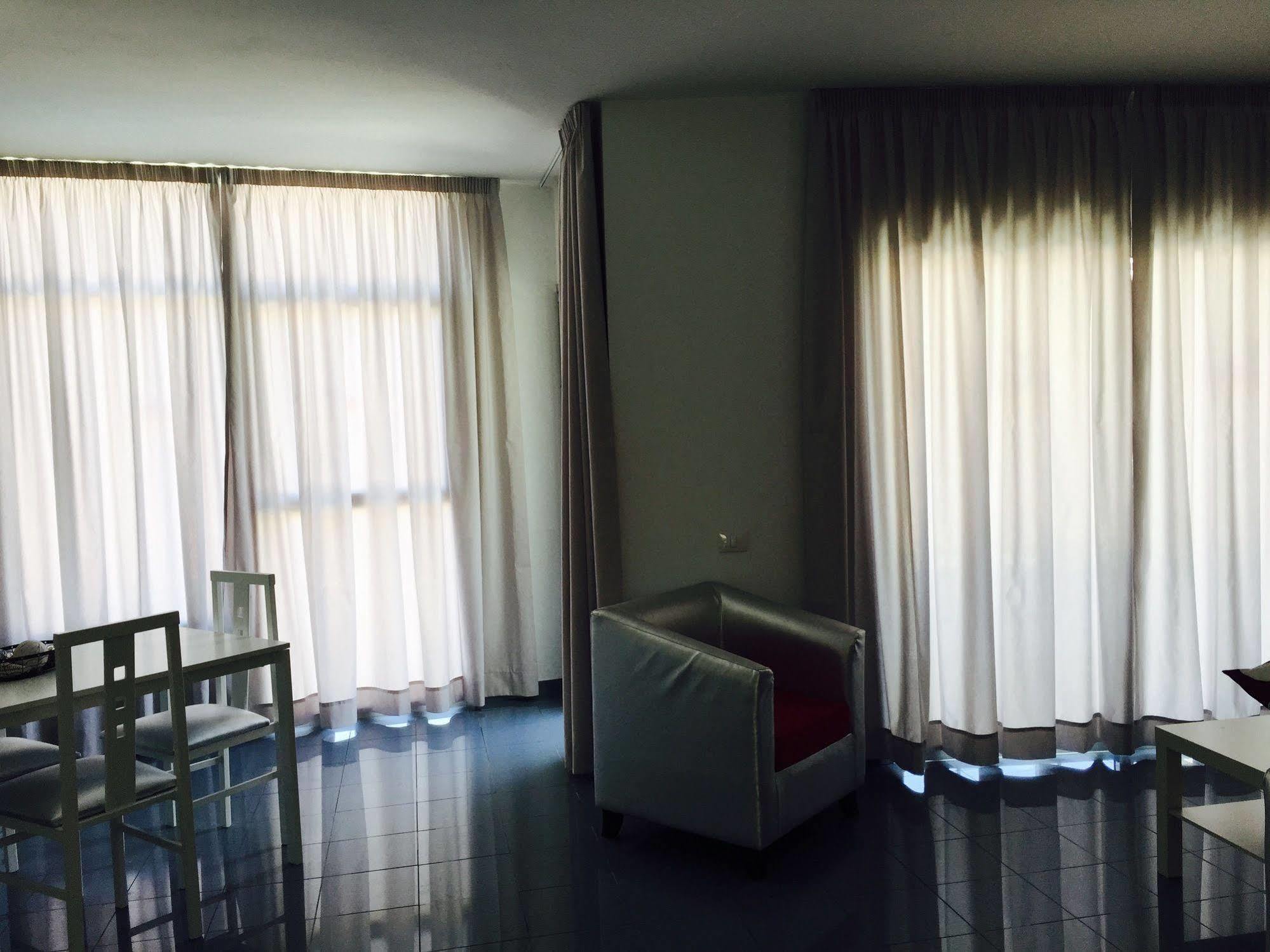 Apartamentos Miami Sun Пуерто-Ріко Екстер'єр фото